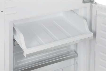 Холодильник Hyundai HBR 1786 2-хкамерн. белый