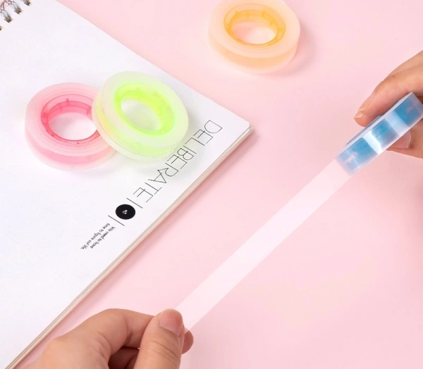 Клейкая лента канцелярская Deli EA689 прозрачная шир.18мм дл.30м 38мкр (упак.:4шт)