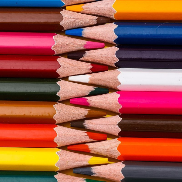 Карандаши цв. Deli EC00817 Super Wings шестигран. тополь 18цв. туба пл.