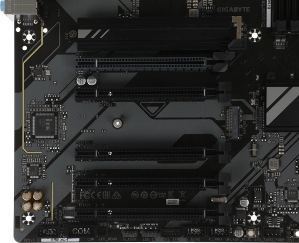 Материнская плата Gigabyte B760 DS3H Soc-1700 Intel B760 4xDDR5 ATX AC`97 8ch(7.1) GbLAN RAID+HDMI+D