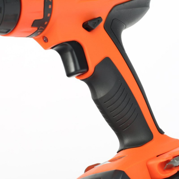 Дрель-шуруповерт Patriot BR 140Li аккум. патрон:быстрозажимной (кейс в комплекте) (180301520)