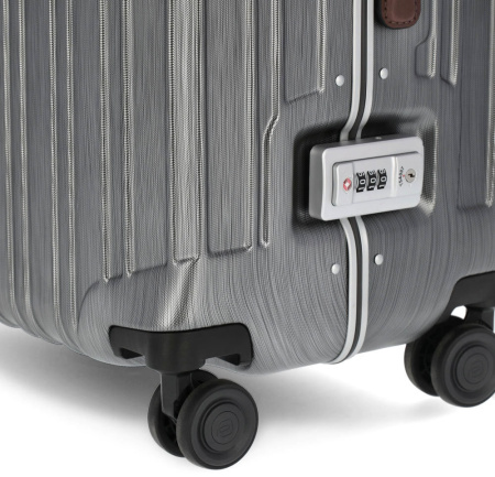 Чемодан Piquadro PQ LM (BV4427PQLM/NCU) 46x68x26.5см 69л. 4.68кг. поликарбонат черный