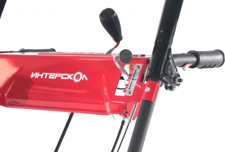 Снегоуборщик бензин. Интерскол СМБ-61/7ЭФ 5.2кВт 7л.с.