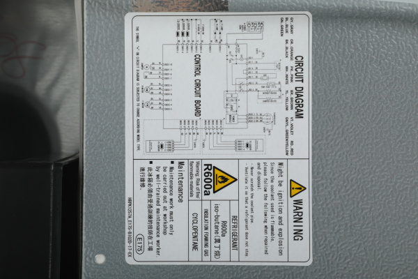 Холодильник Hitachi R-V660PUC7-1 PWH 2-хкамерн. белый инвертер