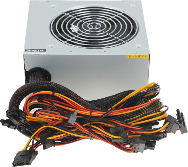 Блок питания Chieftec ATX 700W iArena GPA-700S (24+4+4pin) APFC 120mm fan 6xSATA