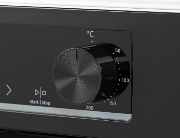 Духовой шкаф Электрический Gorenje BO6735E02BK черный