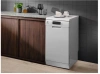 Посудомоечная машина Electrolux ESS42220SW белый (узкая)