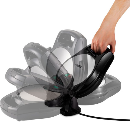 Вафельница Kitfort КТ-1679 950Вт черный/серебристый