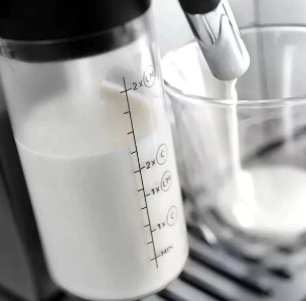 Кофемашина Delonghi Magnifica Evo ECAM290.61.SB 1450Вт серебристый/черный