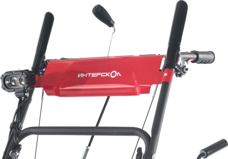 Снегоуборщик бензин. Интерскол СМБ-56/7Ф 5.2кВт 7л.с.