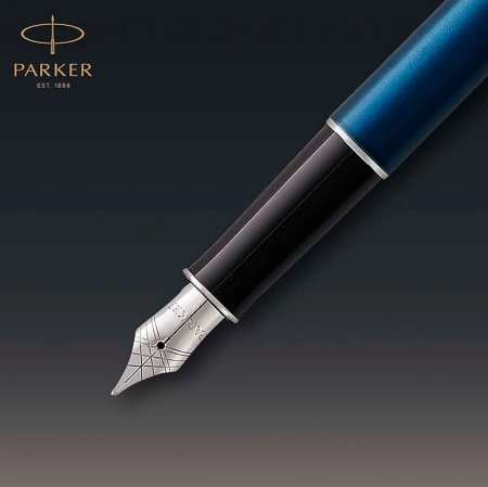 Ручка перьев. Parker Sonnet Core F539 (1945364) LaqBlue CT M сталь нержавеющая подар.кор.