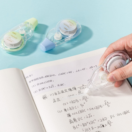 Лента коррект. Deli E8135 20мх5мм ассорти корпус белый блистер