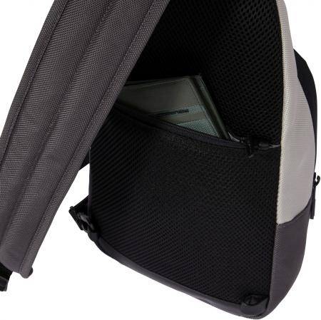 Рюкзак слинг мужской Piquadro Brief2 Special CA4536BR2S/GRN серый/черный нейлон/натур.кожа