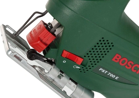 Лобзик Bosch PST 700 E 500Вт 3100ходов/мин от электросети (кейс в комплекте)