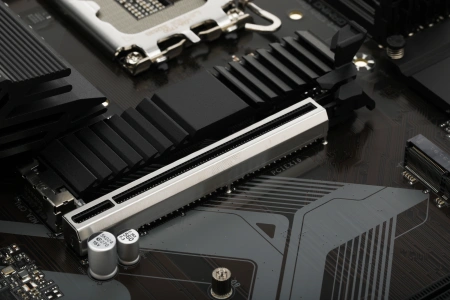 Материнская плата Gigabyte B760 GAMING X AX Soc-1700 Intel B760 4xDDR5 ATX AC`97 8ch(7.1) 2.5Gg RAID