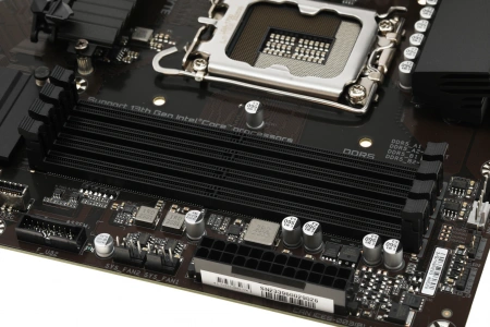 Материнская плата Gigabyte B760 GAMING X AX Soc-1700 Intel B760 4xDDR5 ATX AC`97 8ch(7.1) 2.5Gg RAID