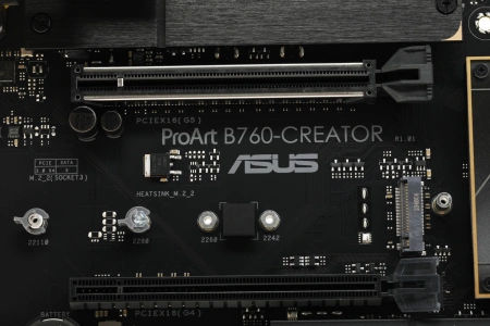 Материнская плата Asus PROART B760-CREATOR Soc-1700 Intel B760 4xDDR5 ATX AC`97 8ch(7.1) 1 x 2.5Giga