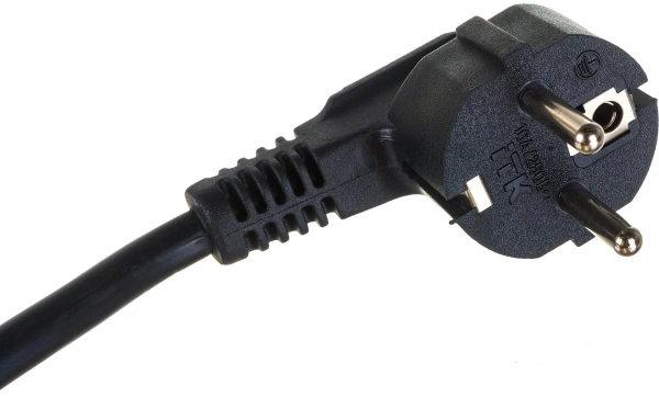 Шнур питания ITK PC-C13D-3M C13-Schuko проводник.:3x1.5мм2 3м 230В 10А (упак.:1шт) черный