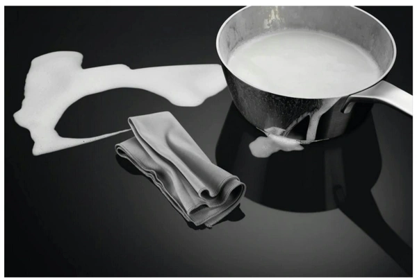 Варочная поверхность AEG IKB64413FB черный