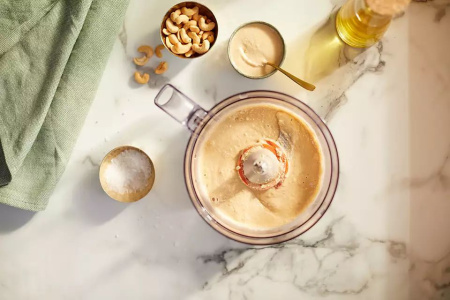 Кухонный комбайн Philips HR7310/00 700Вт белый