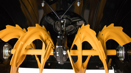 Снегоуборщик бензин. Champion ST662E 6.5л.с.