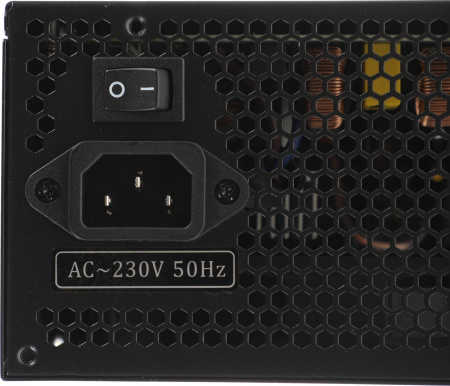 Блок питания Accord ATX 600W ACC-600W-12 (24+4+4pin) 120mm fan 4xSATA
