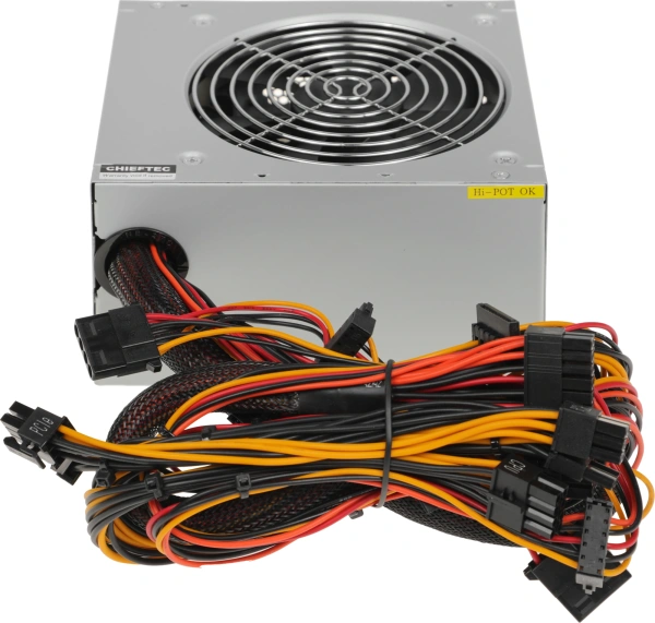 Блок питания Chieftec ATX 600W iArena GPA-600S (24+4+4pin) APFC 120mm fan 4xSATA