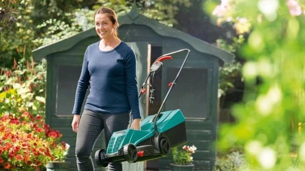 Газонокосилка роторная Bosch Rotak 320 ER (06008A600A) 1200Вт