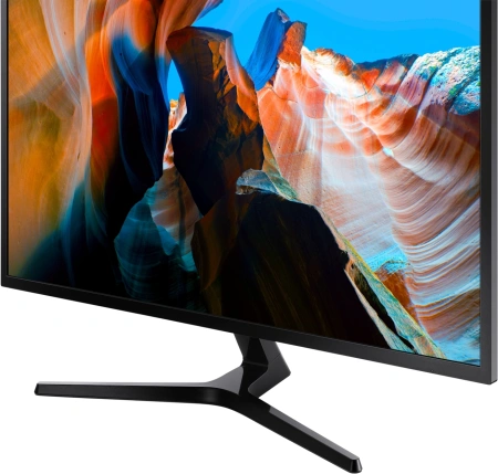 Монитор Samsung 31.5" LU32J590UQPXEN темно-серый VA LED 16:9 HDMI матовая 270cd 178гр/178гр 3840x2160 60Hz FreeSync DP 4K 6.3кг