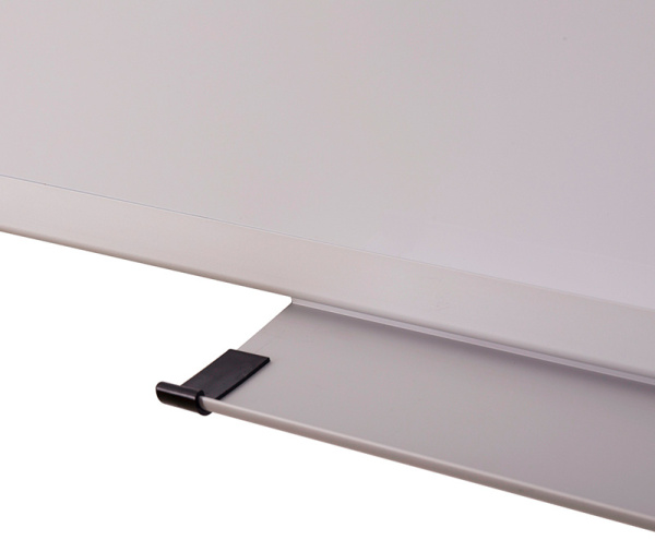 Доска магнитно-маркерная Deli 7865B лак белый 90x120см алюминиевая рама алюминий с аксессуарами