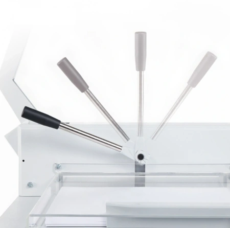 Резак гильотинный Kw-Trio 3947 A3/200лист./430мм/ручн.прижим