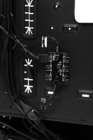 Корпус Azza Eclipse черный без БП ATX 4x120mm 2xUSB2.0 1xUSB3.0 audio bott PSU