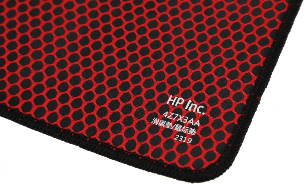 Коврик для мыши HyperX Pulsefire Средний черный/рисунок 360x4x300мм (4Z7X3AA)