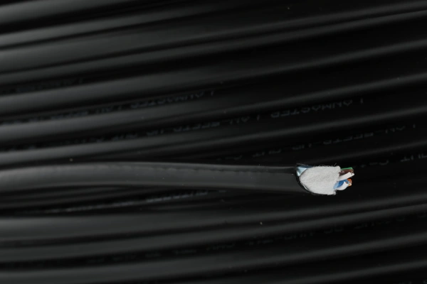 Кабель информационный Lanmaster LAN-5EFTP-WP-OUT кат.5E FTP 4 пары 24AWG PE внешний 305м