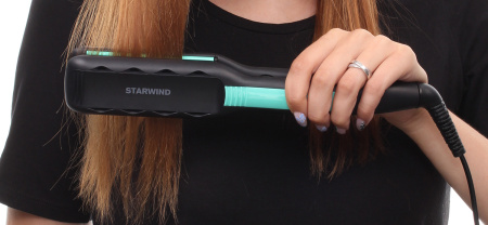 Выпрямитель Starwind SHE1101 65Вт черный (макс.темп.:215С)