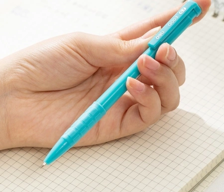 Ручка шариков. автоматическая Deli Daily EQ00330 синий/черный d=0.7мм син. черн. резин. манжета