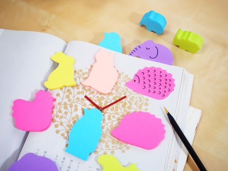 Блок самоклеящийся бумажный Stick`n 21780 50лист. фиолетовый 1цв.в упак. "слон"