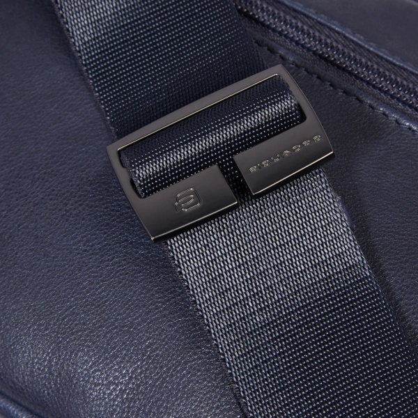 Сумка на пояс мужская Piquadro CRONUS CA2174S134/BLU синий натур.кожа