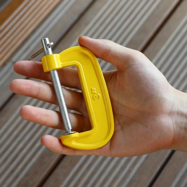 Струбцина Deko GCL75-2 (065-0629)