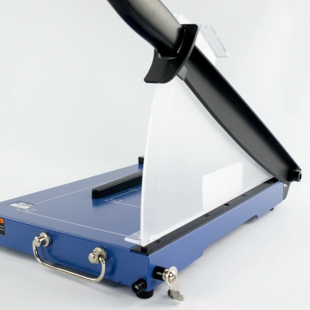 Резак сабельный Kw-Trio 3025 A3/20лист./448мм/ручн.прижим/защитный экран